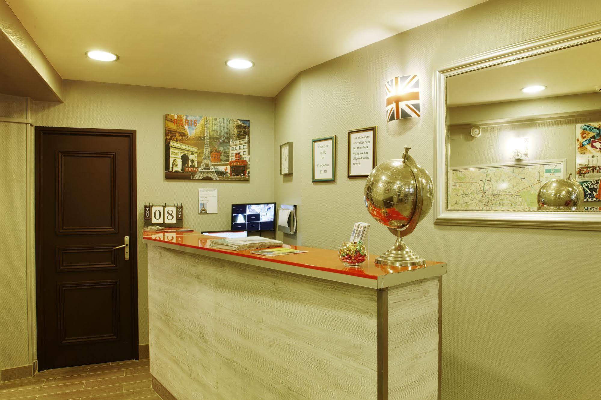 Montmartre Clignancourt Hotel Parijs